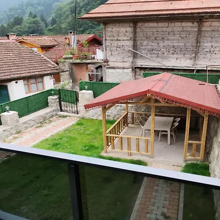 Garden House * Uzungol